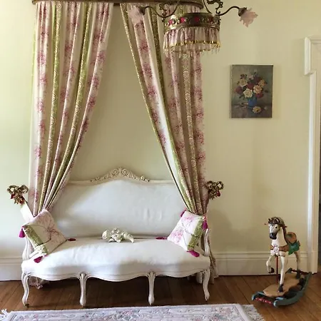 L'hostellerie Du Chateau Bed and Breakfast Mesnil-Saint-Nicaise