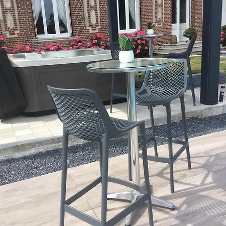 Couette-café L'hostellerie Du Chateau 4*