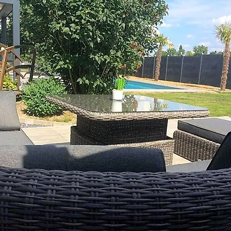 L'hostellerie Du Chateau Oda ve Kahvaltı 4*