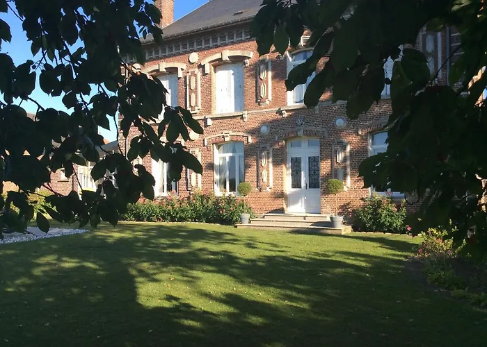 L'hostellerie Du Chateau Bed & Breakfast