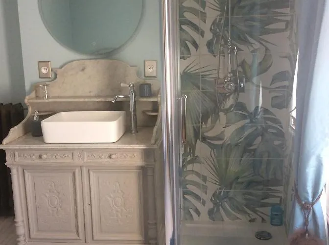 L'hostellerie Du Chateau Mesnil-Saint-Nicaise