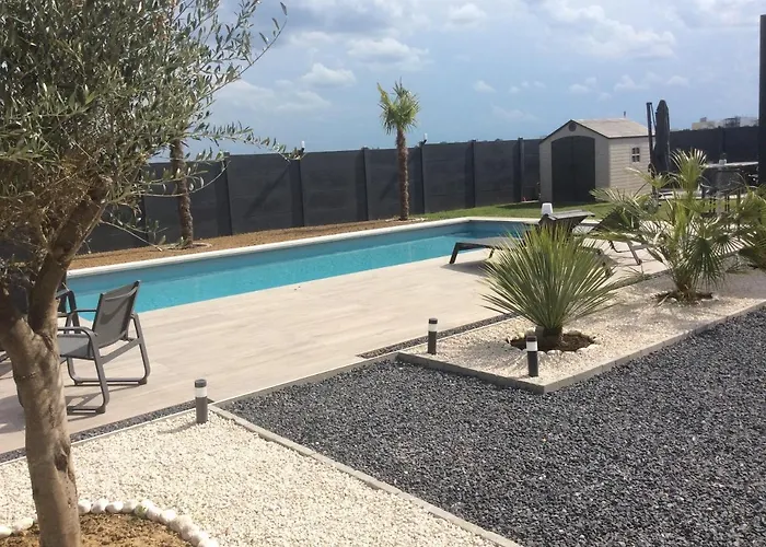 Bed & Breakfast L'hostellerie Du Chateau Mesnil-Saint-Nicaise